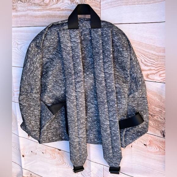 NEW π PINK Victorias Secret Black White Gray Personalize with PINS Backpack - Picture 2 of 2